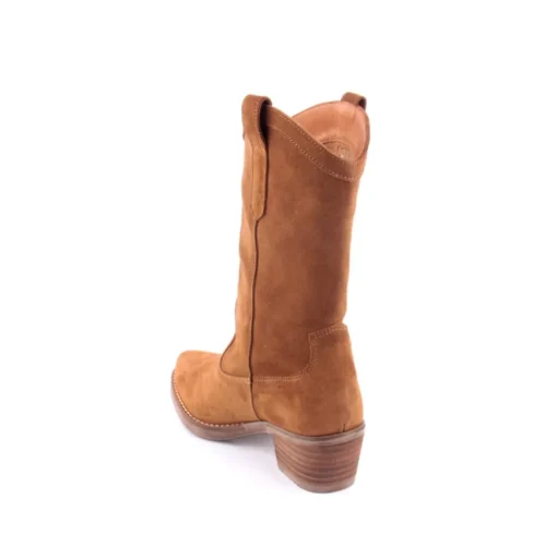 Bota COMPELE