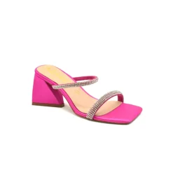 Chinelo AZAREY