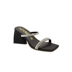 Chinelo AZAREY