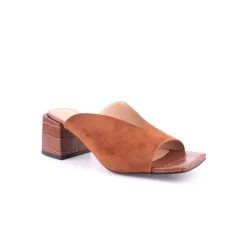 Chinelo AZAREY