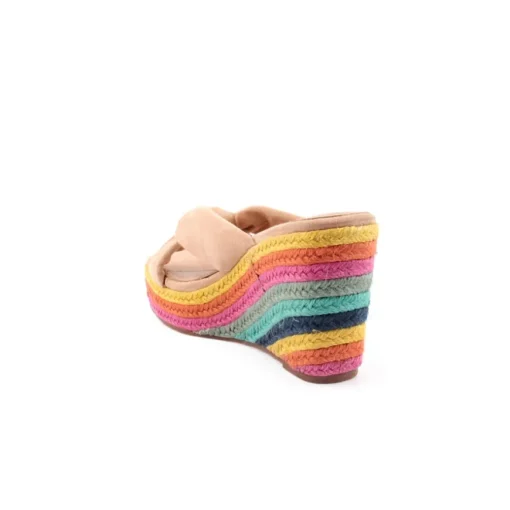 Chinelo AZAREY