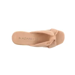 Chinelo AZAREY