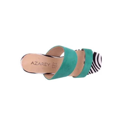 Chinelo AZAREY