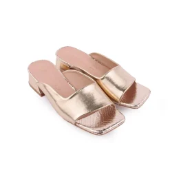 Chinelo AZAREY