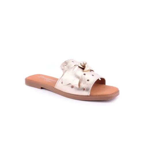 Chinelo BC