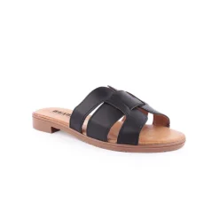 Chinelo BEBRACCI