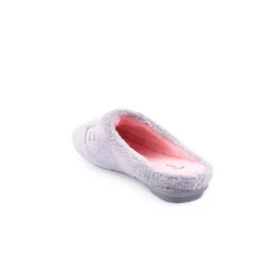 Chinelo COSTA