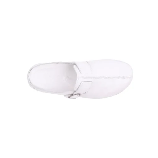 Chinelo DR. MARY