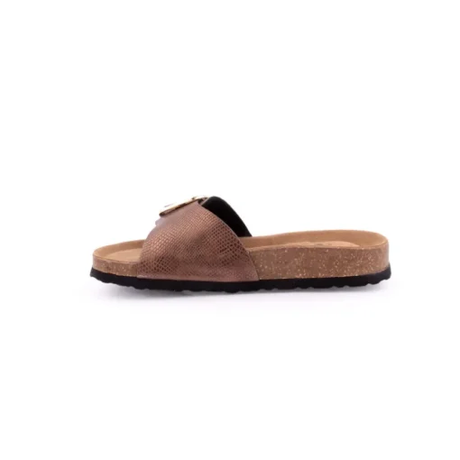 Chinelo GUTTEN