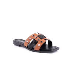 Chinelo ISTERIA