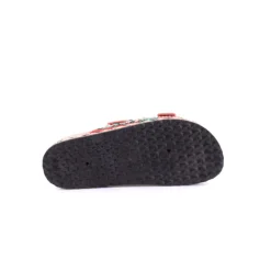 Chinelo ISTERIA