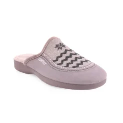Chinelo JAVER