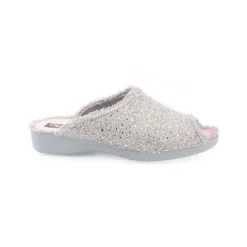 Chinelo JAVER