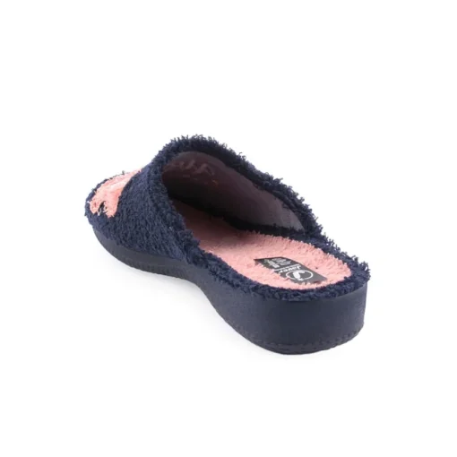 Chinelo JAVER