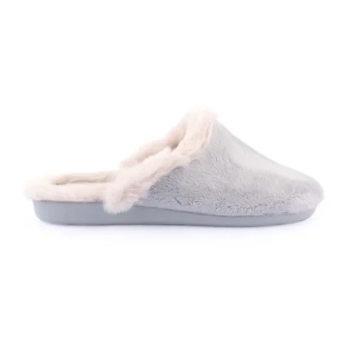 Chinelo JAVER