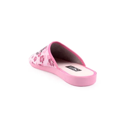 Chinelo JAVER