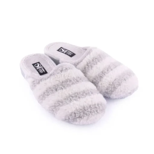 Chinelo JAVER