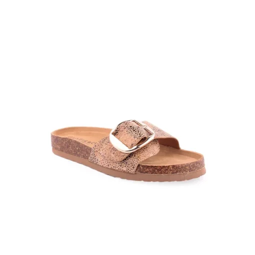 Chinelo LAPIERCE