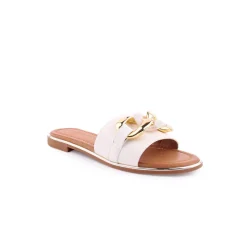 Chinelo LAPIERCE