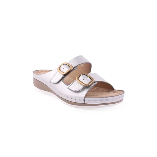 Chinelo LAPIERCE