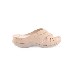 Chinelo LAPIERCE