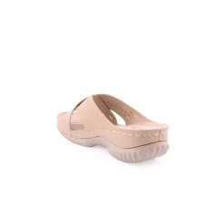 Chinelo LAPIERCE