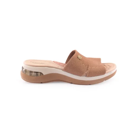 Chinelo MODARE
