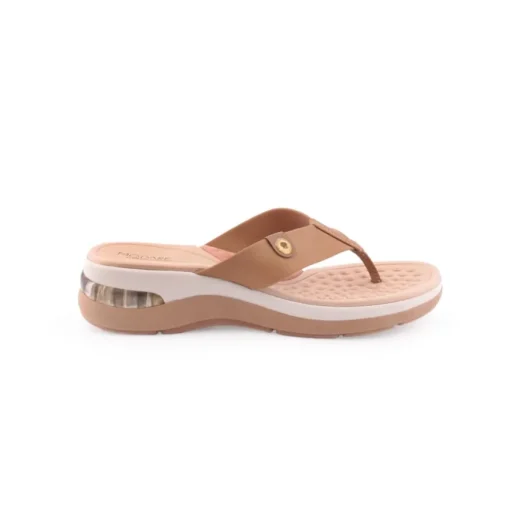 Chinelo MODARE