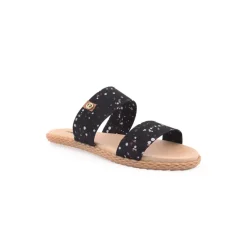 Chinelo MOLECA