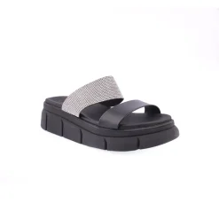 Chinelo MOLECA
