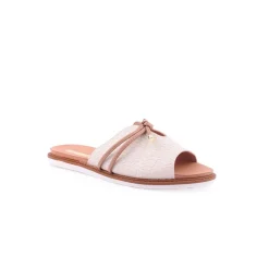 Chinelo MOLECA