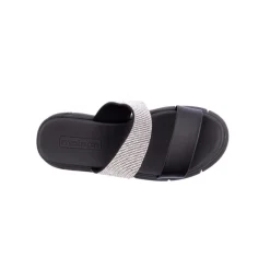 Chinelo MOLECA