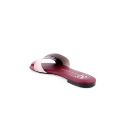 Chinelo MOLECA
