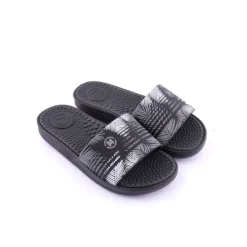Chinelo MOLEKINHO