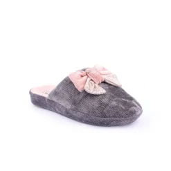 Chinelo UAUH!