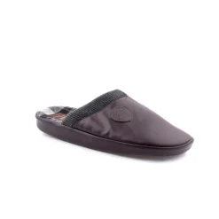Chinelo UAUH!