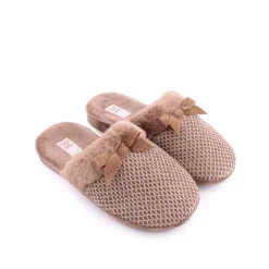 Chinelo UAUH!