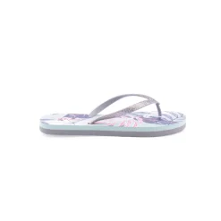 Chinelo UAUH!