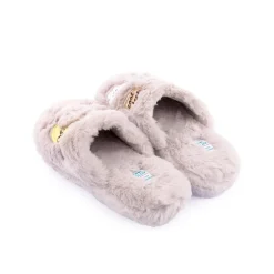 Chinelo UAUH!
