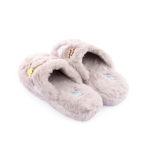 Chinelo UAUH!