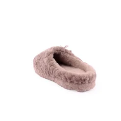 Chinelo UAUH!