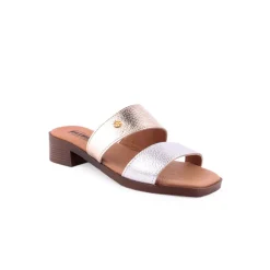 Chinelo WALKWELL