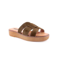 Chinelo WALKWELL