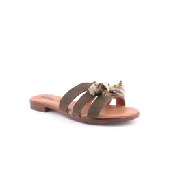 Chinelo WALKWELL
