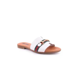 Chinelo WALKWELL