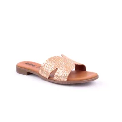 Chinelo WALKWELL