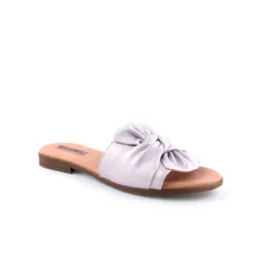 Chinelo WALKWELL