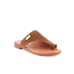 Chinelo WALKWELL