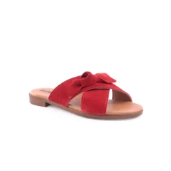 Chinelo WALKWELL