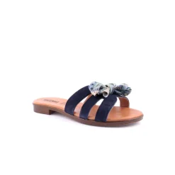 Chinelo WALKWELL